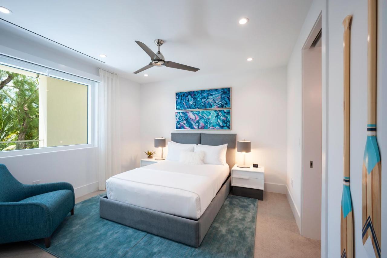 Rum Point Club Residences Driftwood Village Buitenkant foto