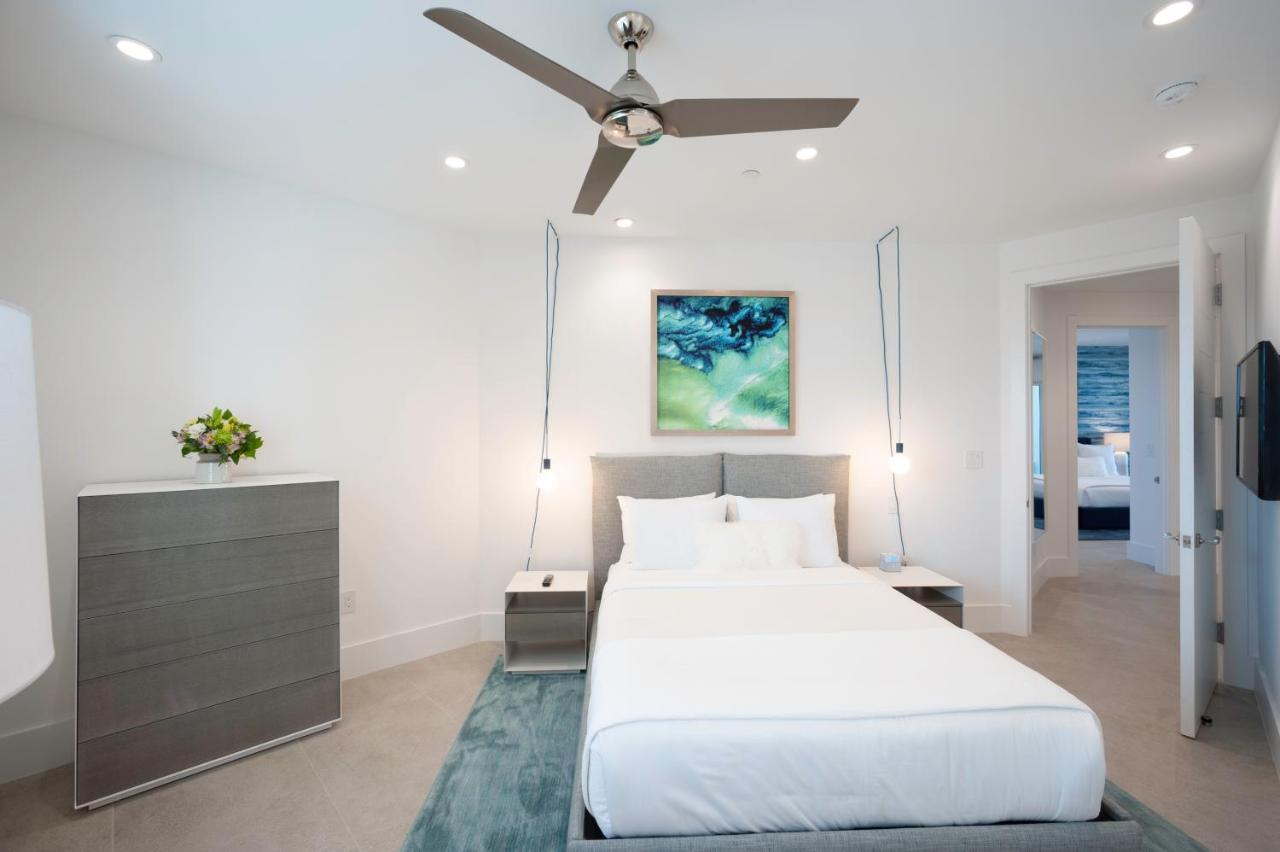 Rum Point Club Residences Driftwood Village Buitenkant foto