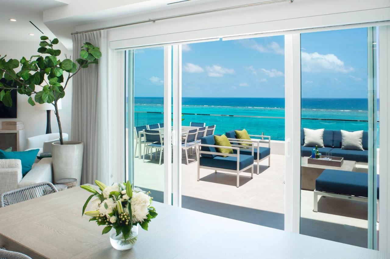 Rum Point Club Residences Driftwood Village Buitenkant foto